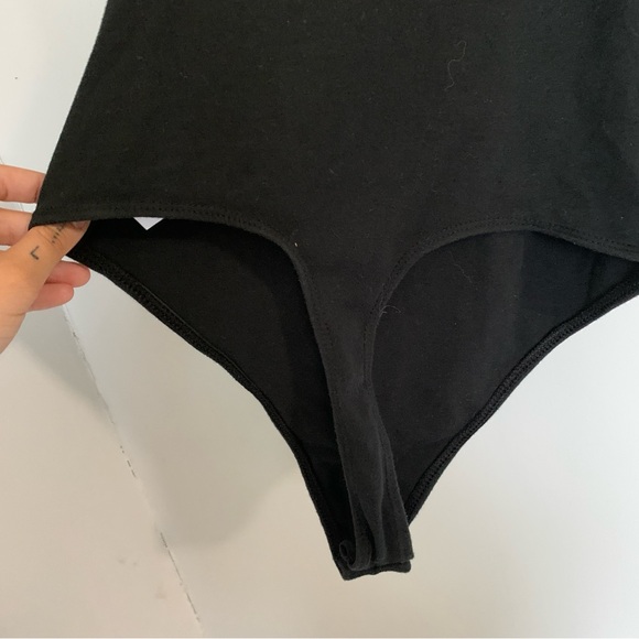 AMERICAN EAGLE BLACK  ROLLING STONES BODYSUIT - Picture 6 of 9